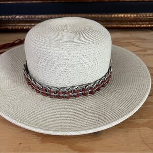 Chic Cream Women's Hat